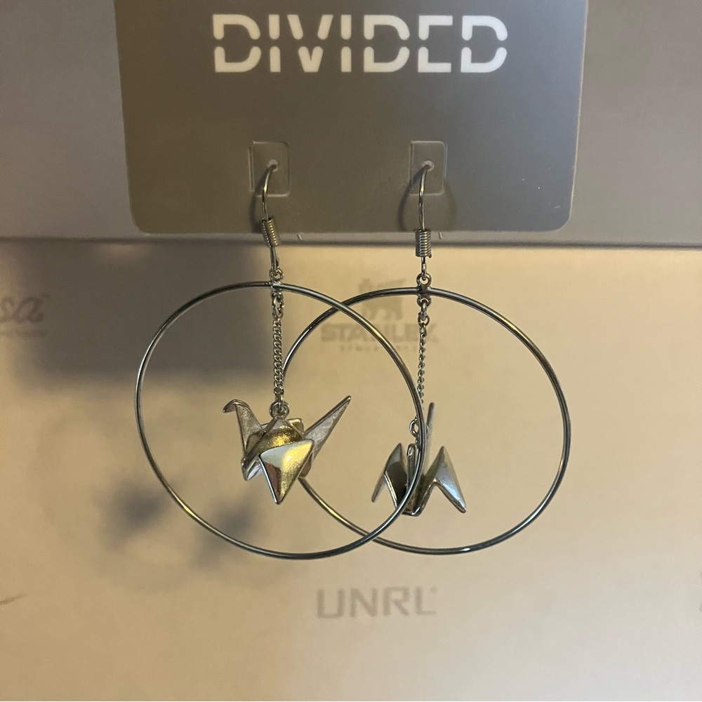 NWT Divided Origami Crane Hoop Earrings
